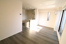 D-ROOM吉身 2階2LDKのリビング/ダイニング