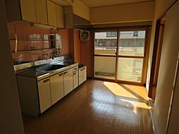 居間