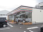 セブンイレブン（783m）