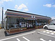 セブンイレブン　岡町（1163m）