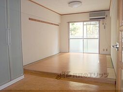 ウイング21 2階ワンルームのリビング/ダイニング