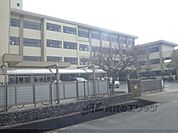 吉身小学校まで750メートル