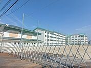 甲西中学校まで450メートル