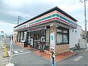 セブンイレブン　野洲冨波店まで130メートル