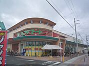 フレンドマート　南草津店まで300メートル