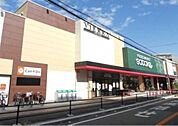 ○Foods Market satake ビエラ千里丘店　徒歩5分