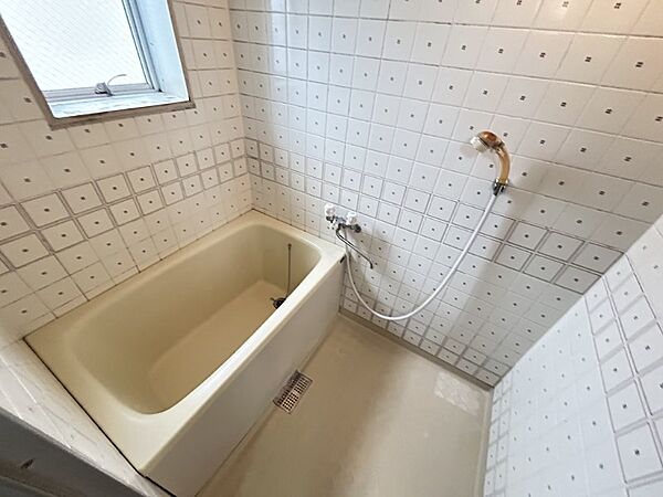 画像4:浴室