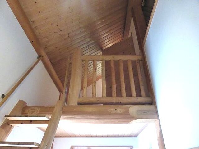 室内 阿蘇郡南小国町大字満願寺6209-3