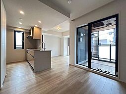 都営新宿線 曙橋駅 徒歩6分の賃貸マンション 4階2LDKのリビング/ダイニング