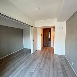 都営大江戸線 本郷三丁目駅 徒歩6分の賃貸マンション 4階1DKのリビング/ダイニング