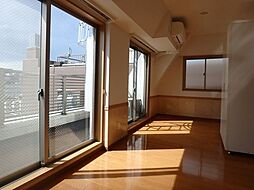 東京メトロ丸ノ内線 四谷三丁目駅 徒歩1分の賃貸マンション 5階1Kのリビング/ダイニング