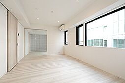 東京メトロ銀座線 新橋駅 徒歩5分の賃貸マンション 11階1LDKのリビング/ダイニング