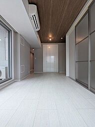 都営大江戸線 月島駅 徒歩4分