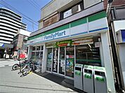 ファミリーマート 牛田関屋駅前店（394m）