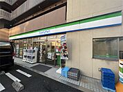 ファミリーマート 千住河原町墨堤通り店（554m）