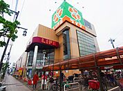 ライフ 竹の塚店（646m）