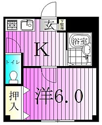 メゾンソリード 1階