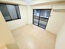 ホワイトシティ 4階ワンルームのリビング/ダイニング