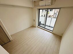 クレストコート綾瀬 213 2階1Kのリビング/ダイニング