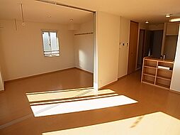 アルカンシエル2 2階2LDKのリビング/ダイニング