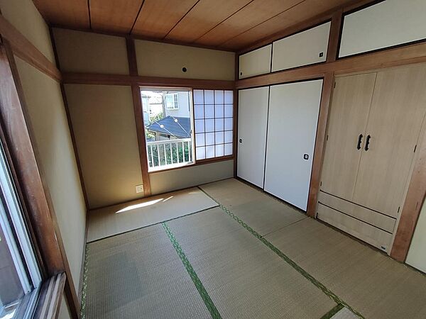 detached 埼玉県春日部市藤塚1918-1

地図を見る