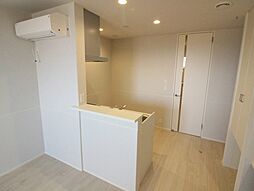 Blue Bird 201号室 2階1LDKのリビング/ダイニング