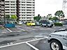 駐車場：平面駐車場