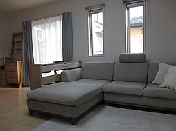 土浦市北荒川沖町　中古戸建 4LDKのリビング/ダイニング