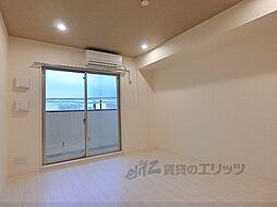 京都市営烏丸線 北大路駅 徒歩21分の賃貸マンション 4階1Kのリビング/ダイニング