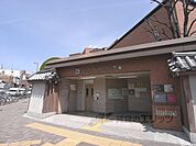 地下鉄今出川駅まで2700メートル