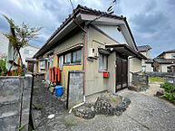 富山県富山市長江本町10-10：物件画像