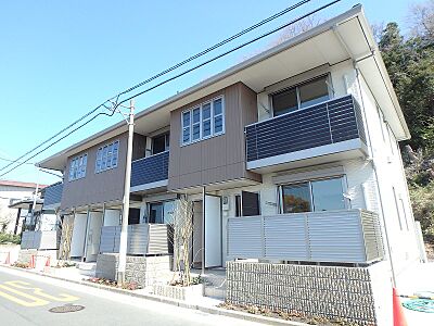 外観：積水ハウス施工の賃貸住宅シャーメゾン♪ワンちゃん、ネコちゃんと一緒に暮らせるペットOKのオール電化アパートです♪