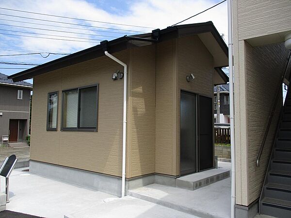 apartment 福島県双葉郡広野町大字下北迫字東町243-2
下北迫の賃貸情報を見る
物件地図