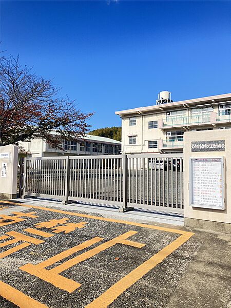 画像15:北九州市立松ケ江北小学校(1、190m)