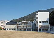 大里柳小学校(700m)