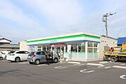 ファミリーマート 福津上西郷店（241m）