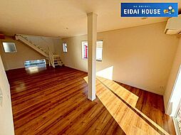 亘理町裏城戸 2LDKのリビング/ダイニング