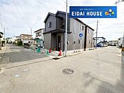 前面道路を含む現地現況外観写真