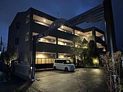 外観写真（夜）