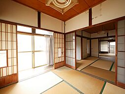 居間