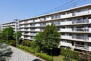 せんげん台パークタウン四番街の外観