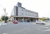役所「北本市役所まで1427ｍ」