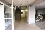 住棟のエントランスの様子
