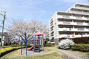 団地内には公園があります