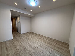 リブリ・Grande VII 105 1階1LDKのリビング/ダイニング