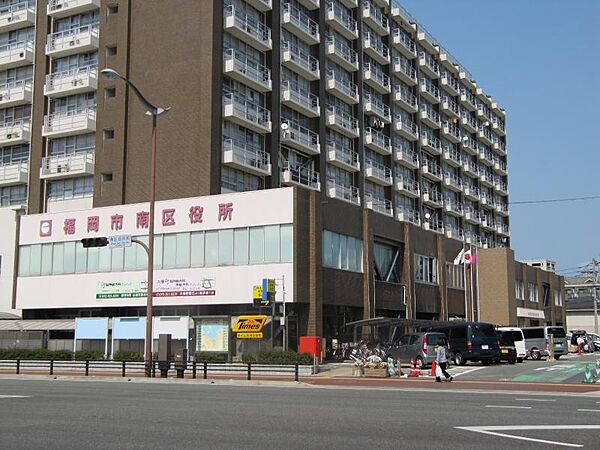 画像25:福岡市南区役所（1049m）