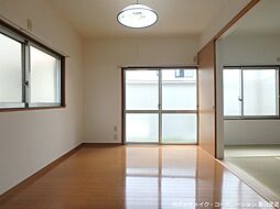 居間