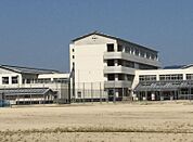 うきは市立吉井中学校（442m）