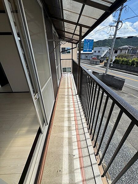 バルコニー