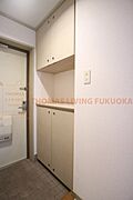 シューズボックス